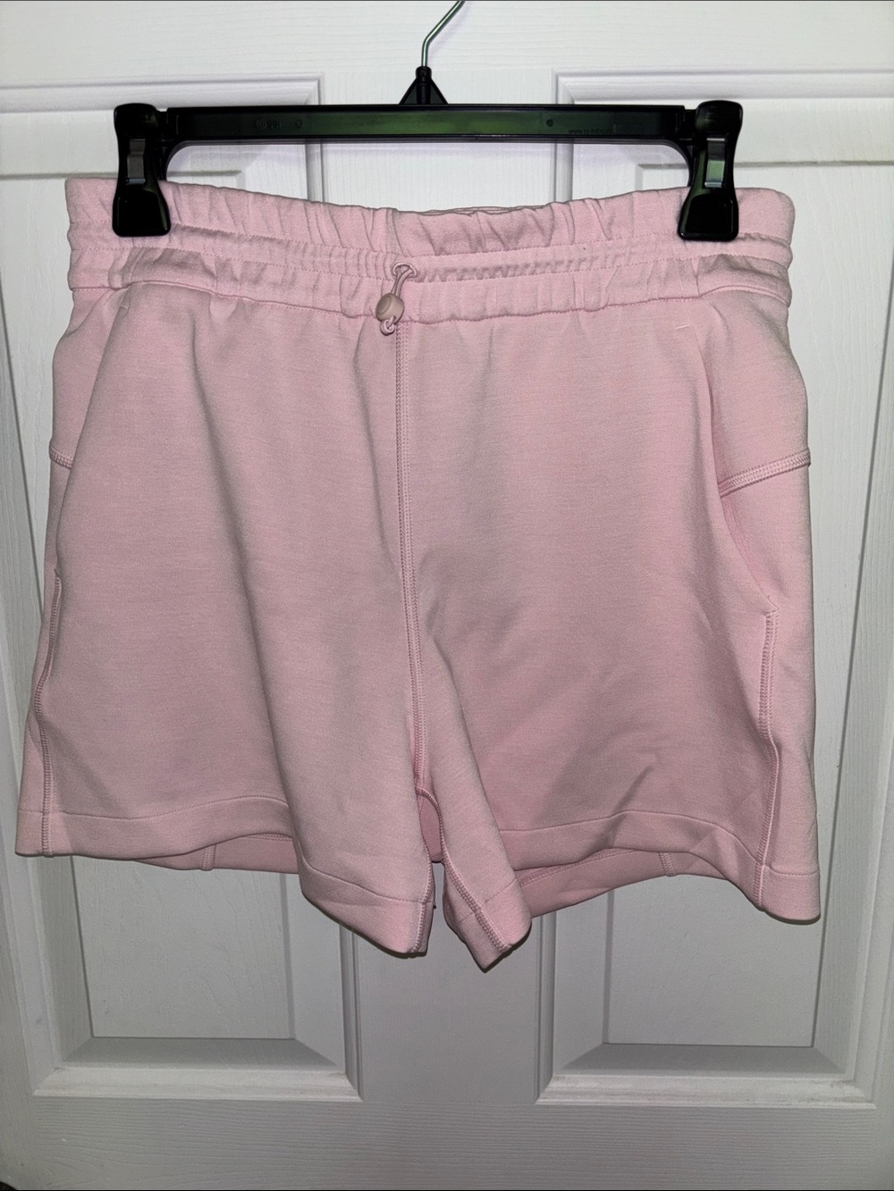 Lululemon Women’s Pink Pull-On Shorts
